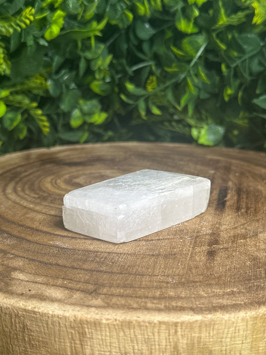 Iceland Calcite Rhombohedron (1)